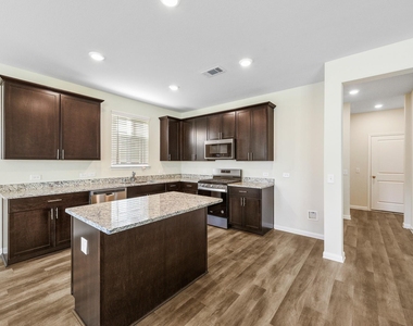 11751 Armadale Dr - Photo Thumbnail 4