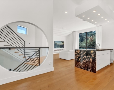 1624 Vermont Street - Photo Thumbnail 37
