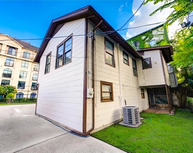 1932 W Bell Street - Photo Thumbnail 29