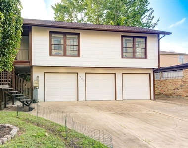 1932 W Bell Street - Photo Thumbnail 7
