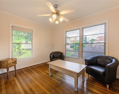 1932 W Bell Street - Photo Thumbnail 12