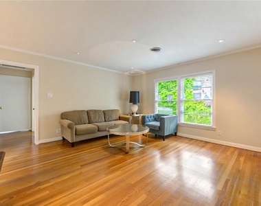 1932 W Bell Street - Photo Thumbnail 2