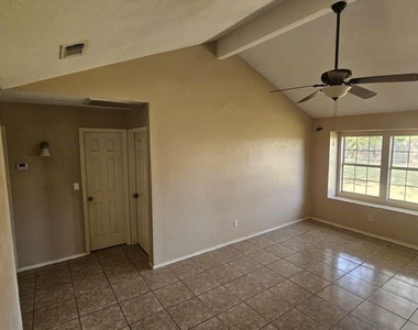 12522 Ridgelow Lane - Photo Thumbnail 3
