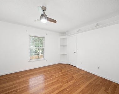3106 Battle Ridge Ln - Photo Thumbnail 18