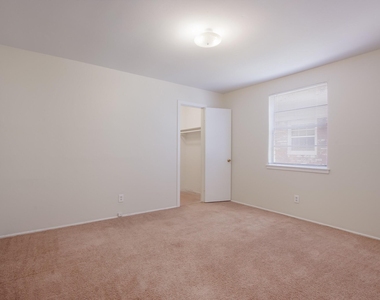 4430 Grapevine Street - Photo Thumbnail 9