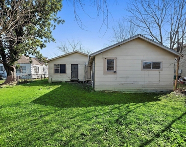 128 Kress Street - Photo Thumbnail 12