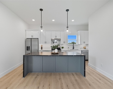 4749 Wilmington Street - Photo Thumbnail 7