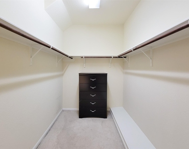 17018 Taffaine Drive - Photo Thumbnail 26