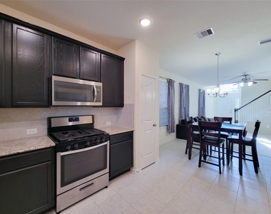 17018 Taffaine Drive - Photo Thumbnail 5