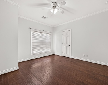 2508 South Boulevard - Photo Thumbnail 30