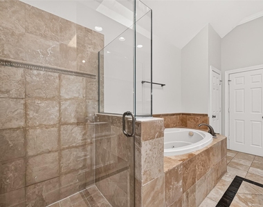 2508 South Boulevard - Photo Thumbnail 23