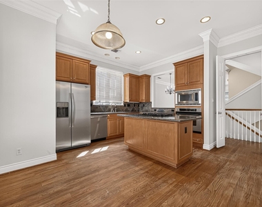2508 South Boulevard - Photo Thumbnail 15
