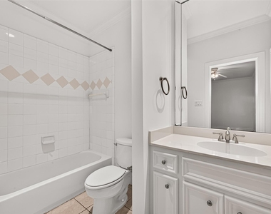 2508 South Boulevard - Photo Thumbnail 6