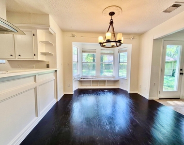 17518 Majestic Forest Drive - Photo Thumbnail 4