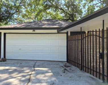 17518 Majestic Forest Drive - Photo Thumbnail 7