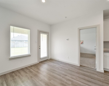 7834 Wrangler Shack Lane - Photo Thumbnail 9