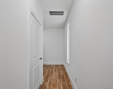 6061 De Soto Street - Photo Thumbnail 1