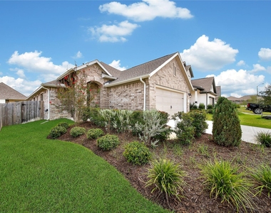 1326 Lakeside Creek - Photo Thumbnail 26