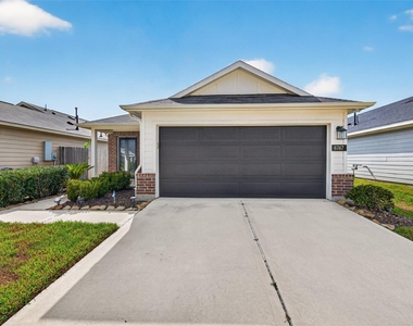 6747 Scarlet Sagebrush Street - Photo Thumbnail 3