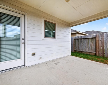 6747 Scarlet Sagebrush Street - Photo Thumbnail 37