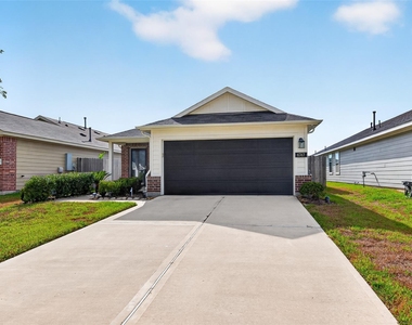 6747 Scarlet Sagebrush Street - Photo Thumbnail 4