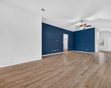 6747 Scarlet Sagebrush Street - Photo Thumbnail 13