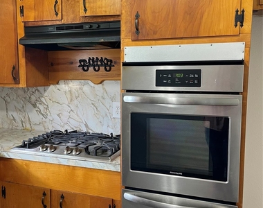 6 N Avenue C - Photo Thumbnail 6