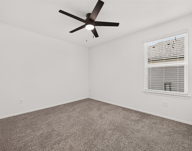31115 Bonnington Venture Drive - Photo Thumbnail 13