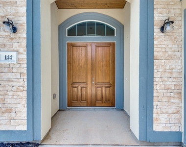 144 Monterrey Road - Photo Thumbnail 2