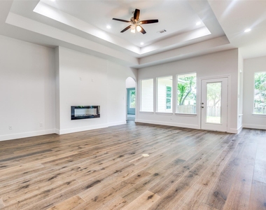144 Monterrey Road - Photo Thumbnail 8