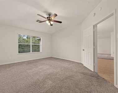 13109 Rippling Creek Lane - Photo Thumbnail 15