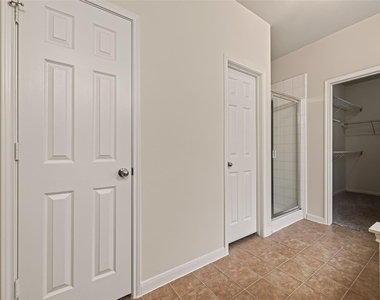 13109 Rippling Creek Lane - Photo Thumbnail 19