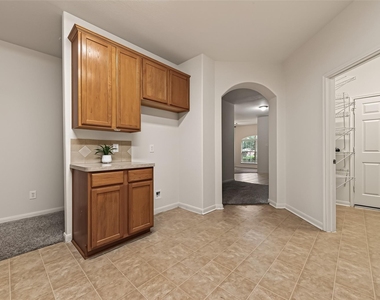 13109 Rippling Creek Lane - Photo Thumbnail 8