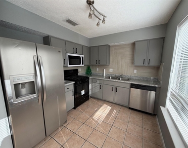 19459 Cypress River Drive - Photo Thumbnail 2