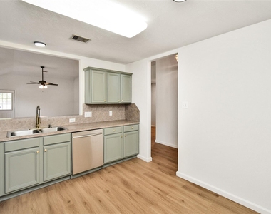 34552 Park Green - Photo Thumbnail 12