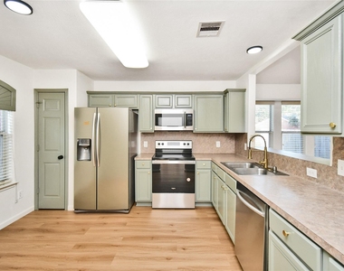 34552 Park Green - Photo Thumbnail 9