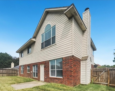 14614 Twisted Pecan Court - Photo Thumbnail 20