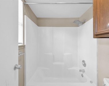 1603 Hazelwood Street Street - Photo Thumbnail 11