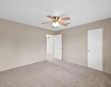 1603 Hazelwood Street Street - Photo Thumbnail 9