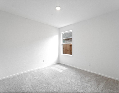 28735 Texas Plains Drive - Photo Thumbnail 12