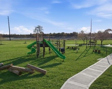 28735 Texas Plains Drive - Photo Thumbnail 25