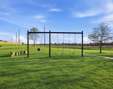 28735 Texas Plains Drive - Photo Thumbnail 27