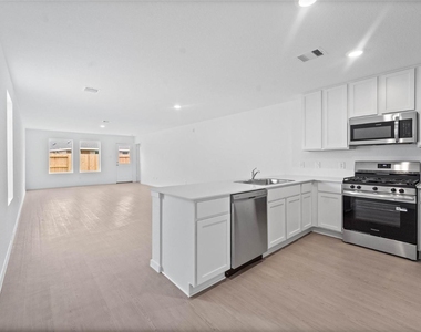 28735 Texas Plains Drive - Photo Thumbnail 2