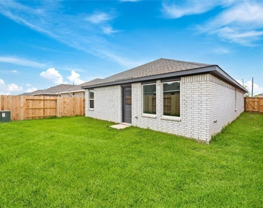 28735 Texas Plains Drive - Photo Thumbnail 21