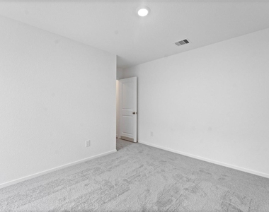 28735 Texas Plains Drive - Photo Thumbnail 17