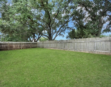 11122 Windmark Place - Photo Thumbnail 10