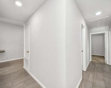 11122 Windmark Place - Photo Thumbnail 33