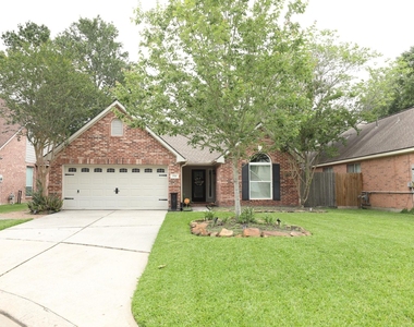 1715 Red Oak Terrace - Photo Thumbnail 1