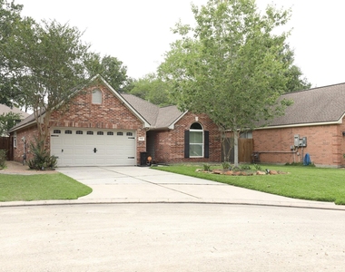 1715 Red Oak Terrace - Photo Thumbnail 3