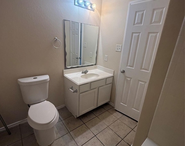 22607 Banter Point Lane - Photo Thumbnail 17